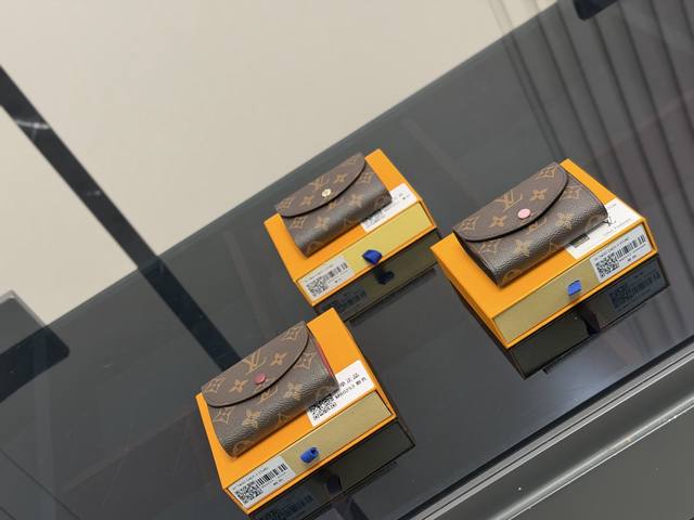 Comes with Box Size: 10.5*8cm LV Little Bean Wallet The original internet celebr