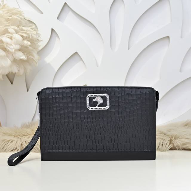Stefano Ricci - Latest men's clutch from the Stefano boutique, made of imported