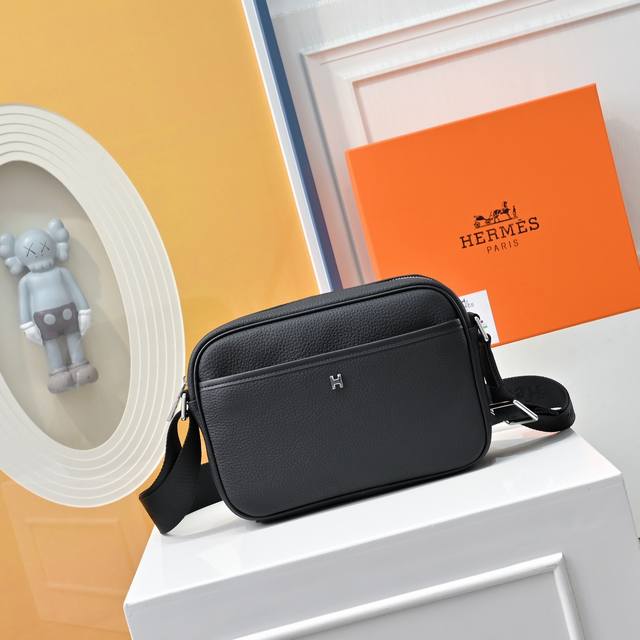 Gift Box, Top Layer Cowhide Embossed, Size: 23*14cm, Hermes Latest Men's Camera