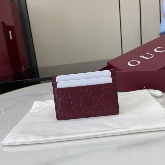 Top-of-the-line new product from the 2025 Autumn/Winter collection, the Gg Emble