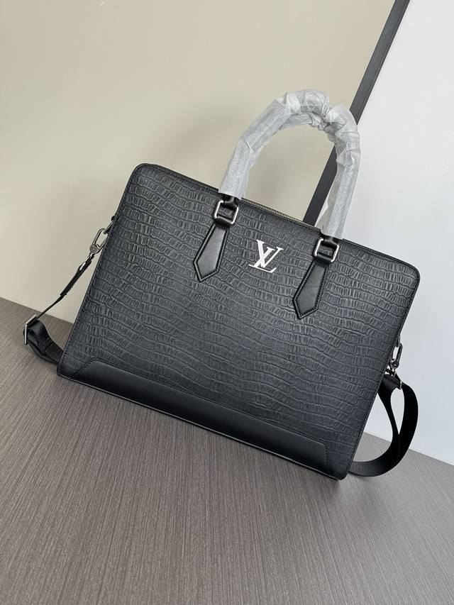 Top-tier boutique quality, the latest hot-selling LV imported top-grain cowhide