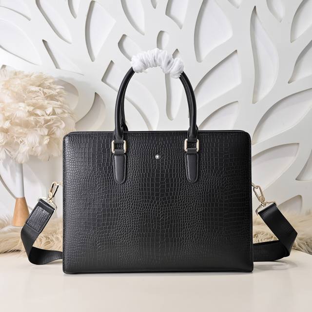 Mont Blanc - Latest men's briefcase made of top-grain cowhide leather, with a su