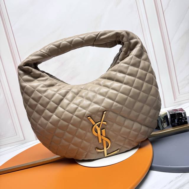 Apricot Lambskin Gold New Icare Baby Nappa Lambskin Handbag. The highly anticipa