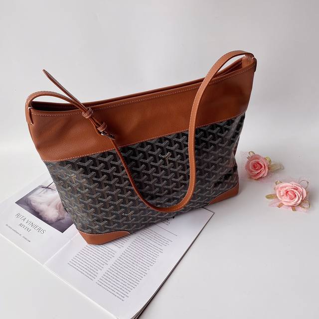 Goyard Hobo Boh