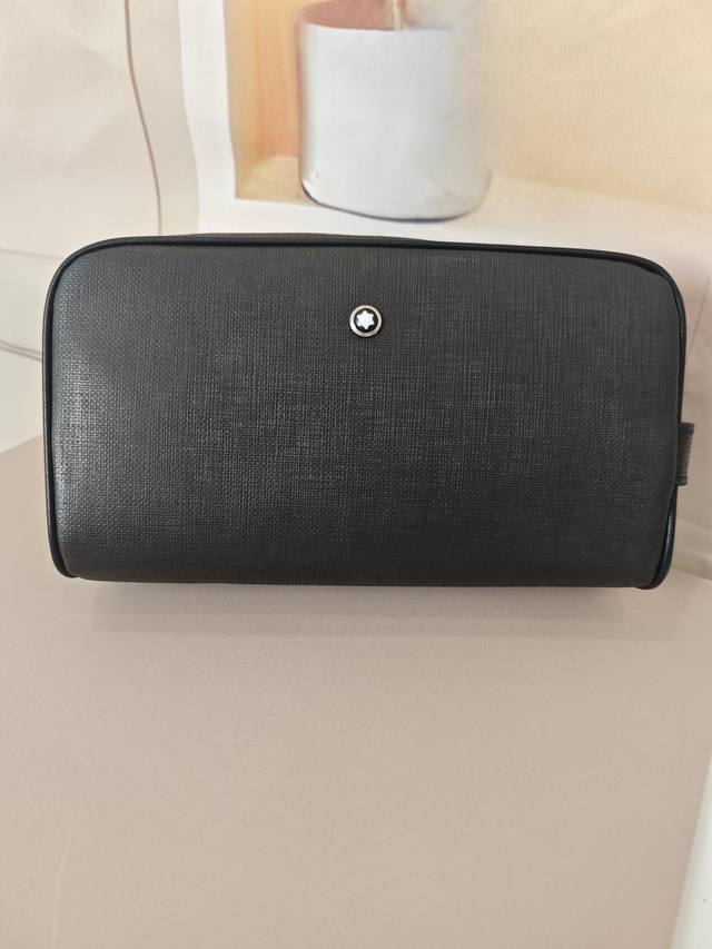 Top-tier boutique item, the latest 2025 Montblanc clutch bag, a hot seller, is n