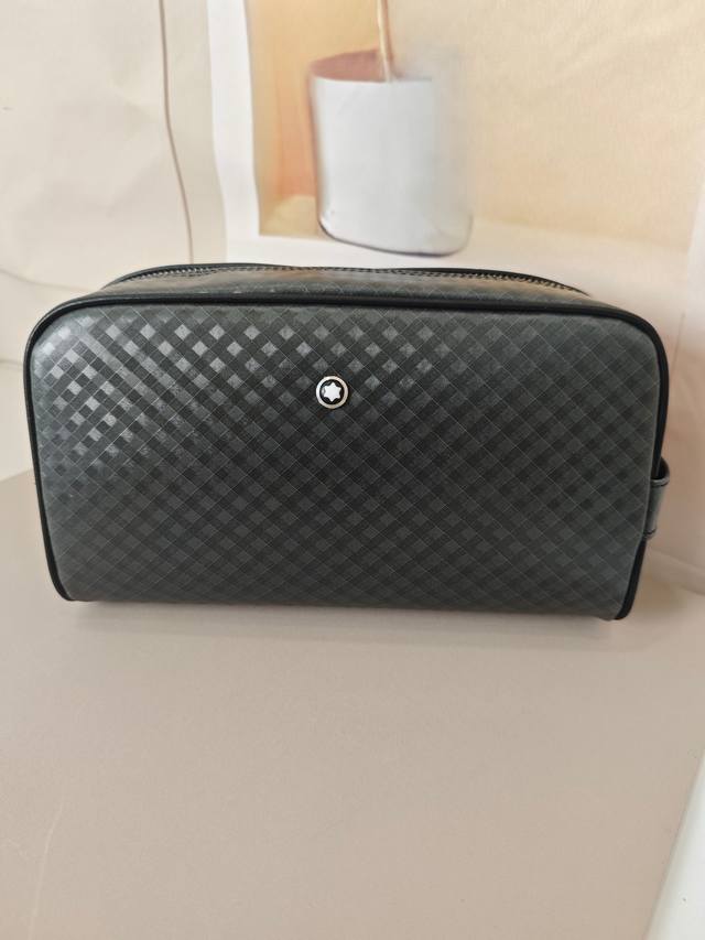 Top-tier boutique item, the latest 2025 Montblanc clutch bag, a hot seller, is n