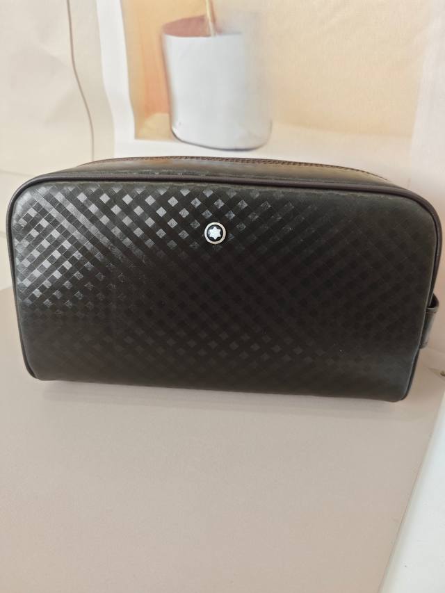 Top-tier boutique item, the latest 2025 Montblanc clutch bag, a hot seller, is n