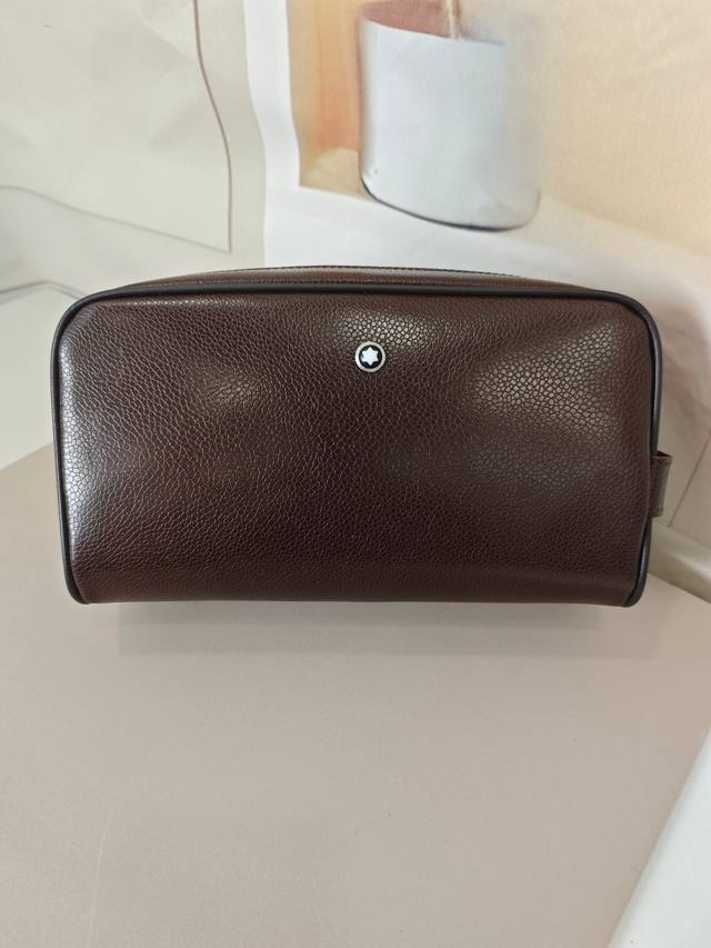 Top-tier boutique item, the latest 2025 Montblanc clutch bag, a hot seller, is n