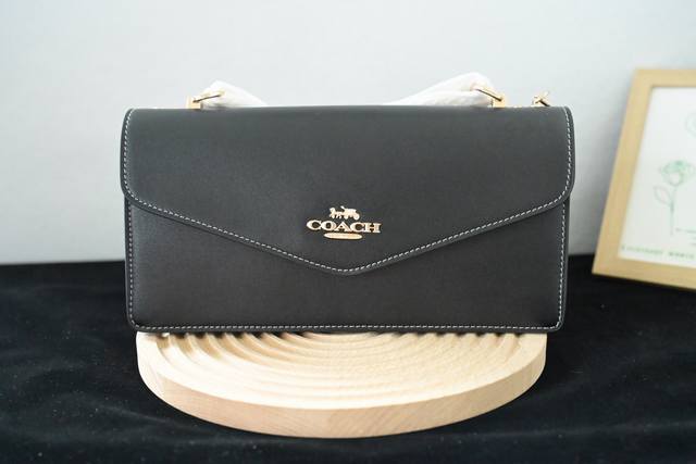 Coach new Cbl99 Cbl98 envelope accordion bag, Klare series. It's so practical, t