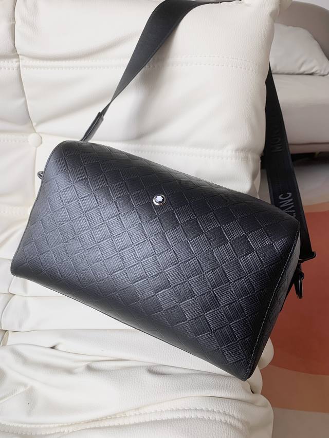 Authentic product available at authorized retailers. Original quality. Montblanc