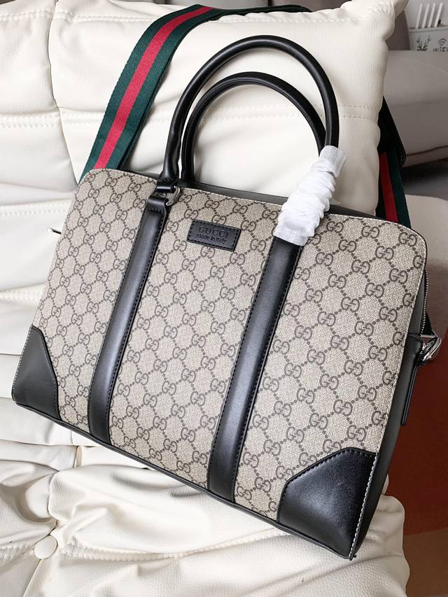 Authentic Gucci men's briefcase, top-quality replica, available from authorized