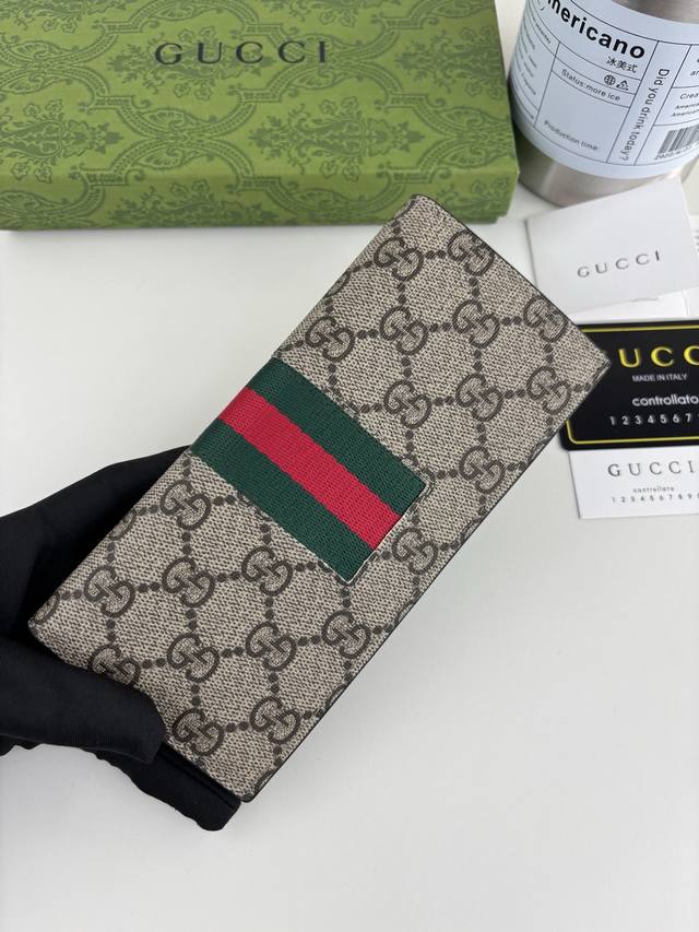 Gucci's two most recognizable logos, the Gg pattern and webbing, are meticulousl