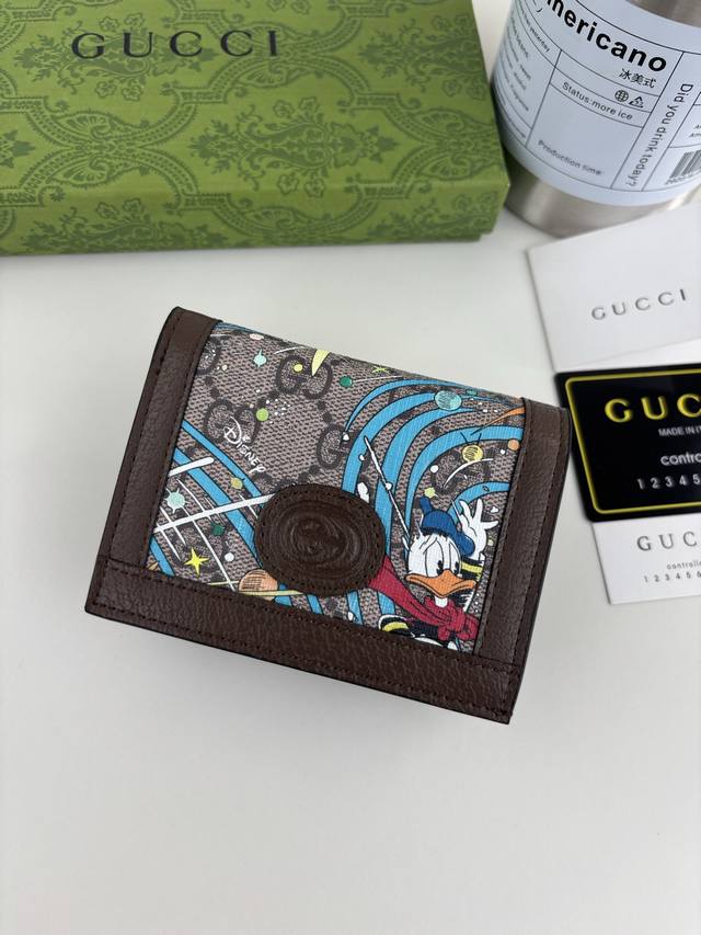 Gucci's new Donald Duck series features a new design with Donald Duck and his th