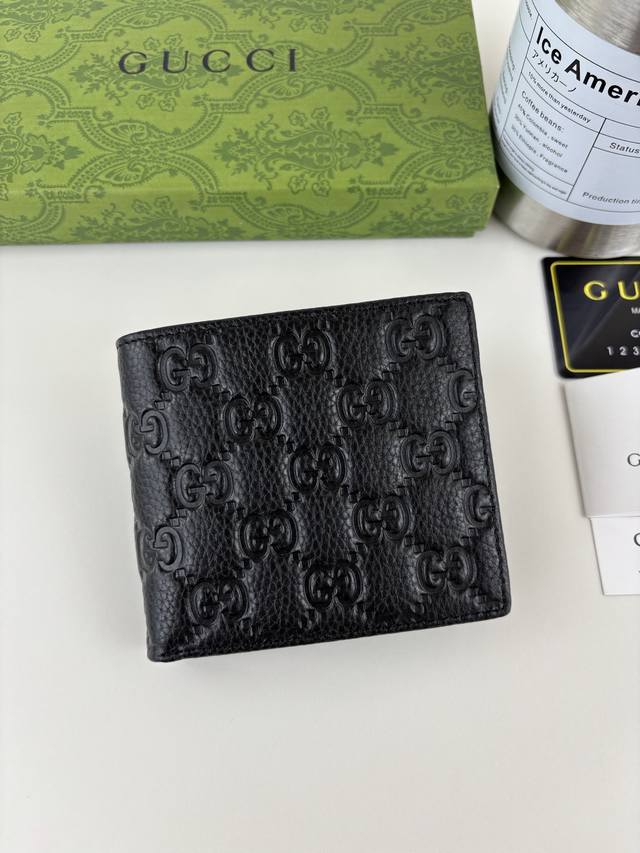 Guccl New Gg Emblem Series Extra Soft Lychee Texture Black Embossed Leather Wall