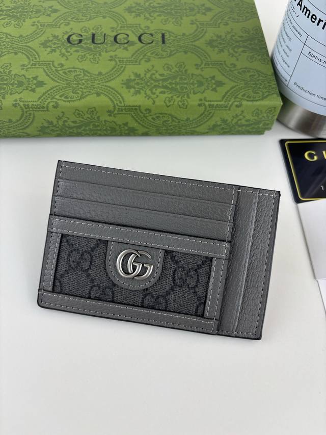 Guccl's latest Phidia series cardholder, an Ophidia series item with an enduring