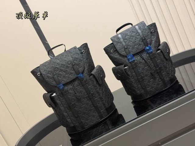 Original LV backpack, classic fabric, super nice feel, sophisticated and elegant