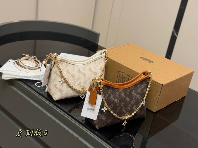 Reissue with Box Size: 19*14Cm New Arrival Today The Coach Mini Laurel Hobo Bag
