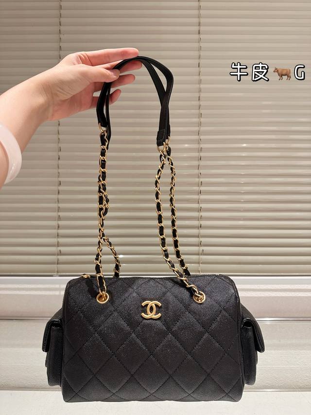 Replica Caviar Pattern Chanel 25K Suede Bowling Bag. This Chanel 25K suede bowli