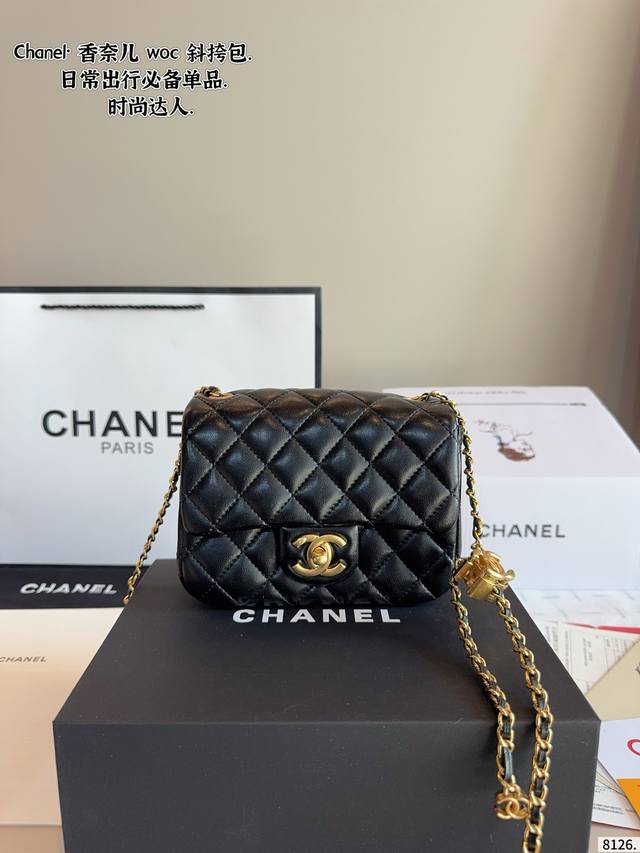 Comes with gift box. Chanel Mini Square Fat Bag, a popular style, with a super h