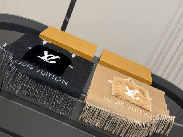 Original Cashmere Scarf with Box Size: 180*45cm Lv 100% Cashmere Scarf Gentle, C