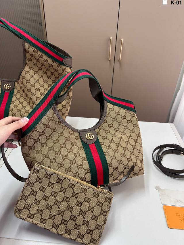 Small chip version with mirror + wooden comb Gucci Gucci tote bag, versatile and