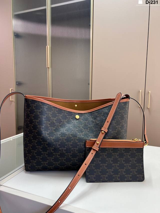 Celin Shopper Shopping Bag It's simply the perfect bag for working people, you'l