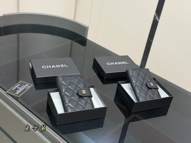 Comes with box. Size: 10.15cm. Chanel medium-length wallet/passport holder. Made
