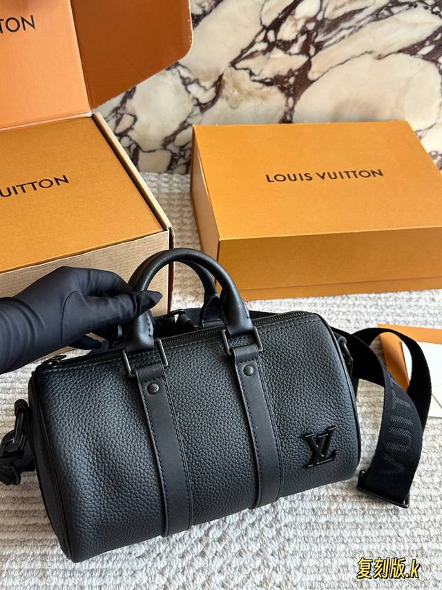 Original Leather LV X Nigo Keepall Xs 21 Pillow Bag is an ideal urban handbag. I