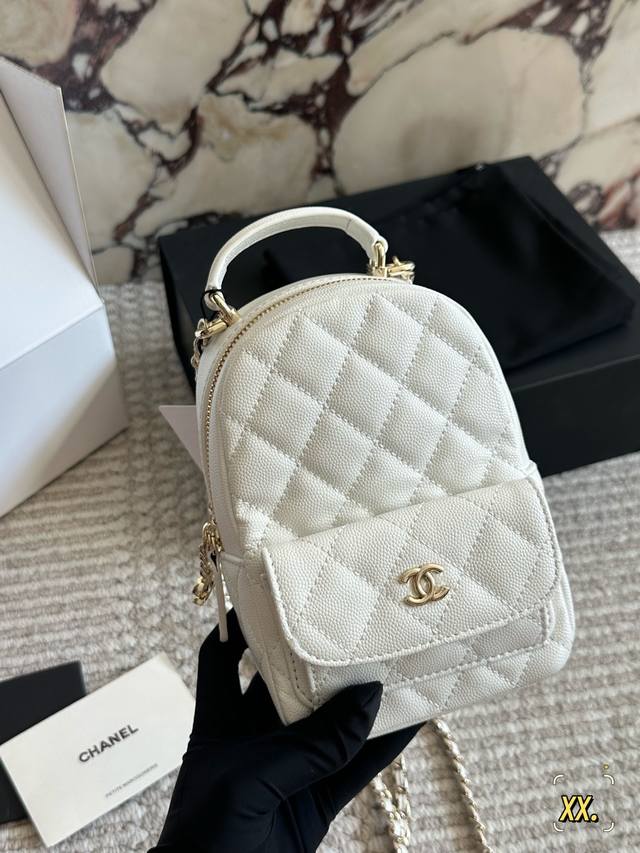 Comes with box Size: 13*18Cm Chanel 24C New Backpack This season's super cute li