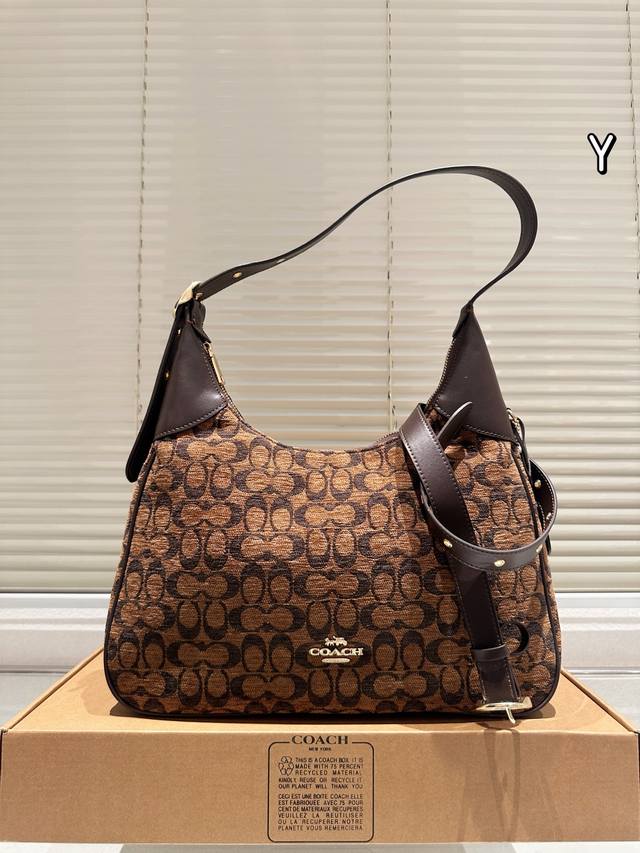 Gift box size 36.22 Coach Outlet shoulder bag My absolute favorite commuter bag