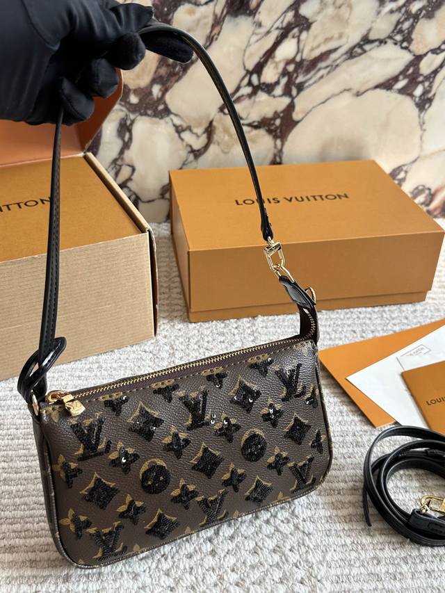 L's 2025 Autumn/Winter New Sequin Mahjong Bag This wildly popular mahjong bag ne