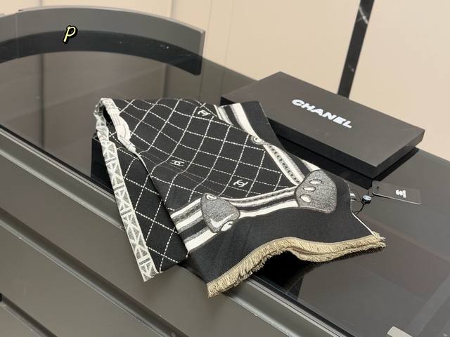 Box included. Size: 45*190cm. It's getting colder! A scarf is really needed at n