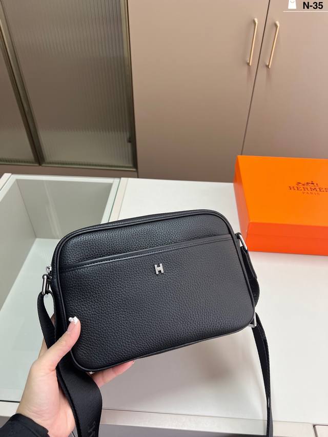 Genuine Leather Hermes Camera Bag Stylish and trendy no matter how you style it