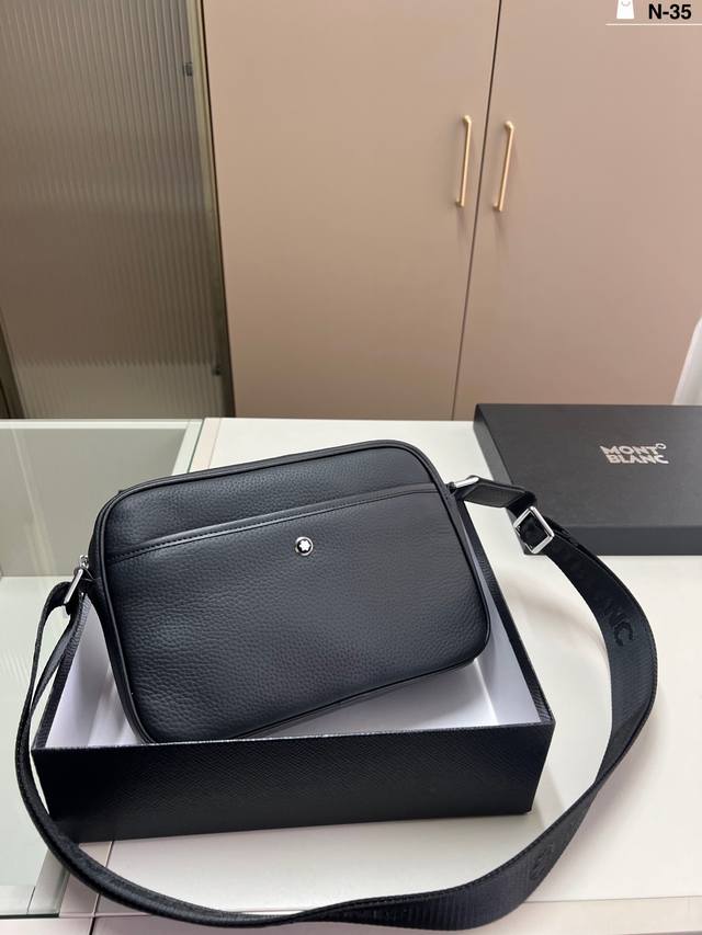 Leather Montblanc camera bag. Stylish and trendy no matter how you style it. Uni