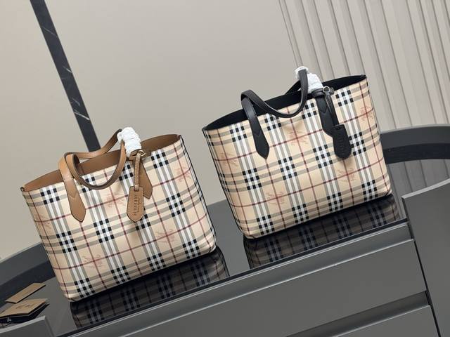 Burberry shopping bag, canvas material, large capacity to meet daily needs, espe