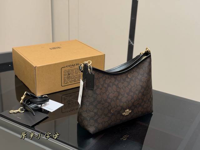 Replica version with airplane box. Size: 31*23cm. The new Coach Laurel hobo bag