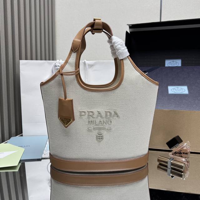 Top-quality original medium-sized linen canvas bag, latest style from boutiques