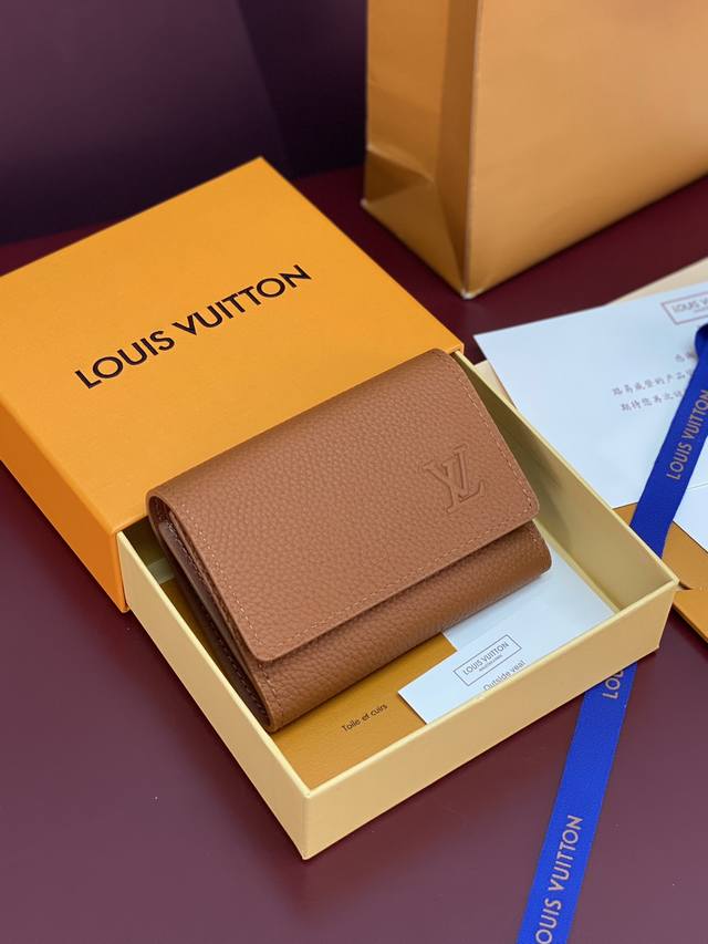 Factory Price p M26250 Yellow! Embossed Logo! Victor Wallet. This compact Victo