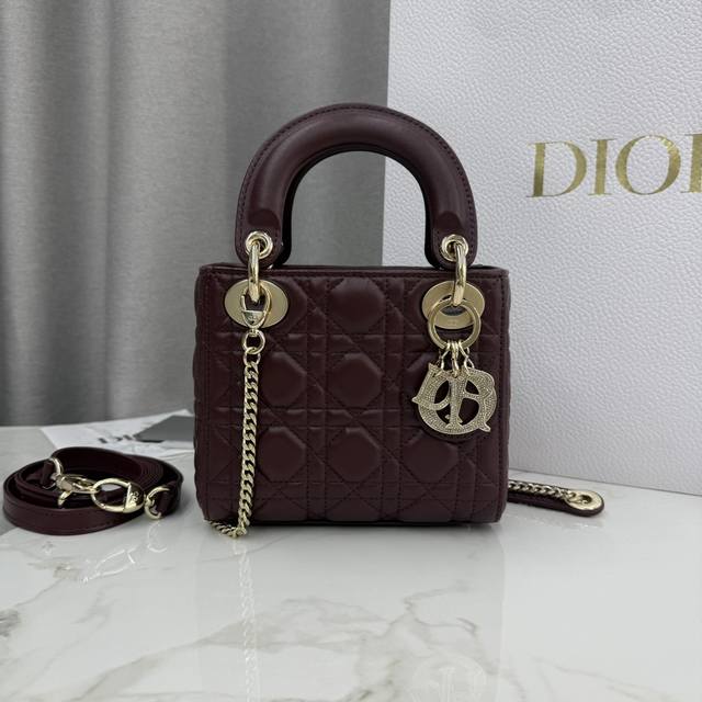Top-quality original three-compartment burgundy lambskin diamond buckle Lady Dio