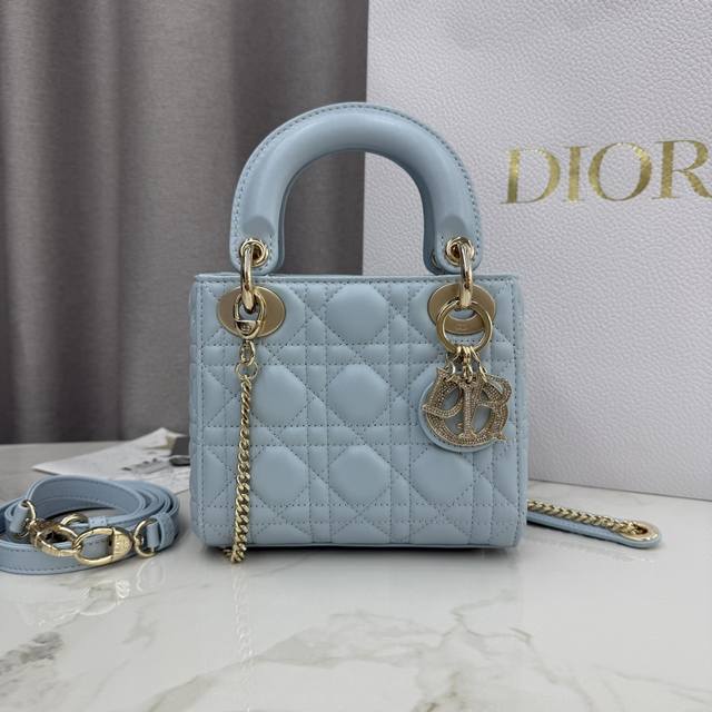 Top-quality original three-compartment space blue lambskin diamond buckle Lady D