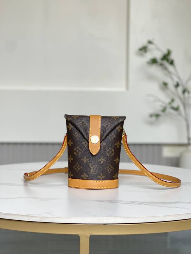 Double 11 Special Price 14056 Brand New, No Returns or Exchanges 18 X 8.5 X 12.5