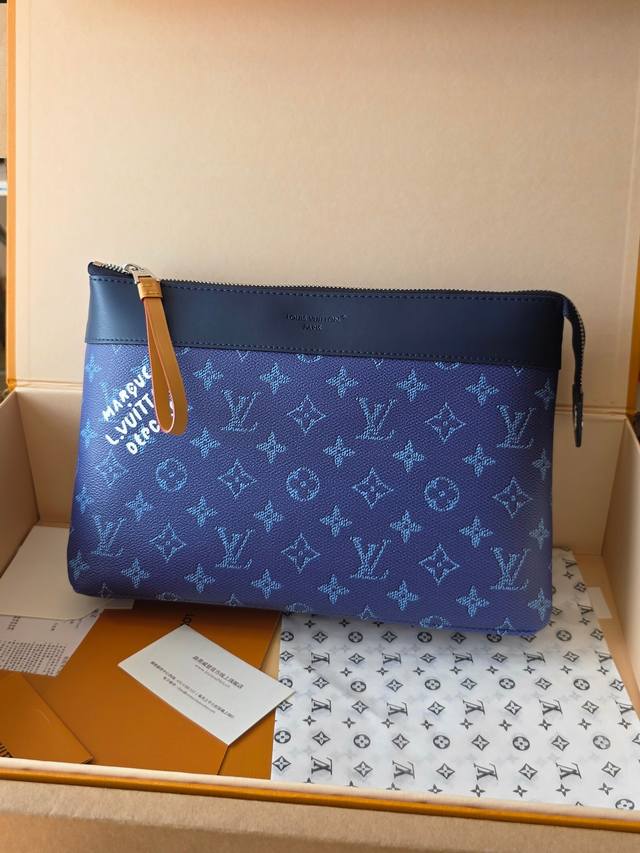 Factory Price. Top-quality original leather, genuine single item with full bouti