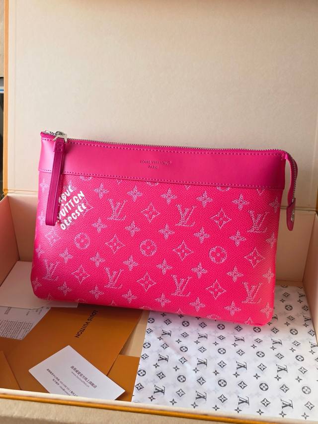 Factory Price. Top-quality original leather, genuine single item with full bouti