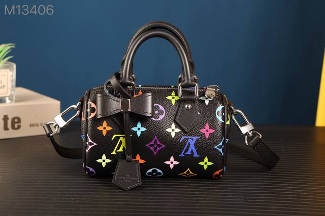 All-steel premium original M13406 black color 163C chip version. The leather is