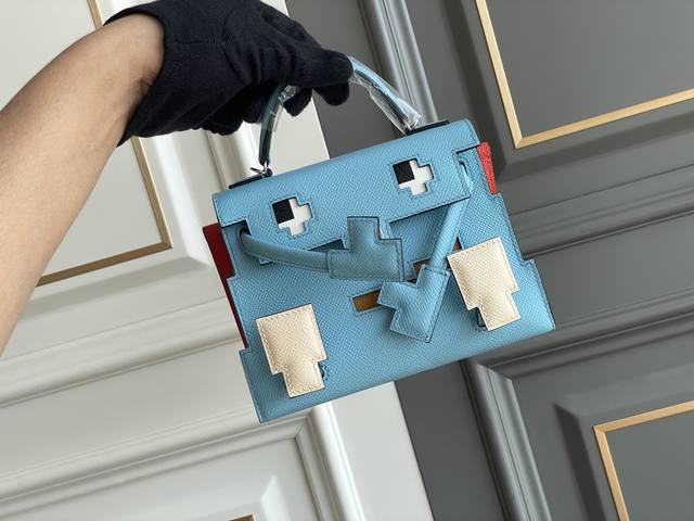 Original Price 2930 Double 11 Special Offer Doll Bag, Candy Blue Brand New, No