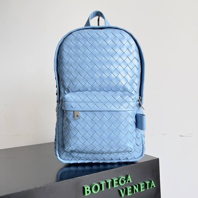Bv's new woven backpack is amazing! Bv has finally released a backpack after a h