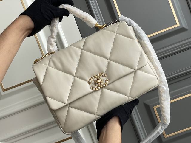 Original Price 1300 Double 11 Special Offer Sheepskin Brand New, No Quality Iss