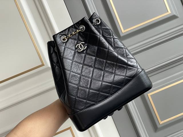 Original Price 1300 Double 11 Special Offer Genuine Leather Brand New with No Q