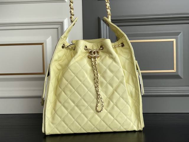 Original Price 1300 Double 11 Special Offer Genuine Leather Brand New with No Q