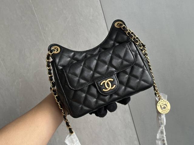 Original Price 1430 Double 11 Special Offer Genuine Leather Brand New with No Q